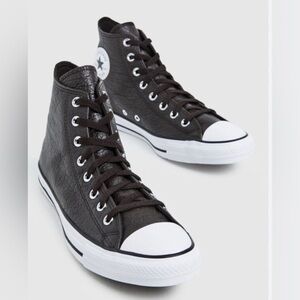 Converse Chuck Taylor All Star Tumbled Leather‎ 'Velvet Brown’ sneakers size 8.5